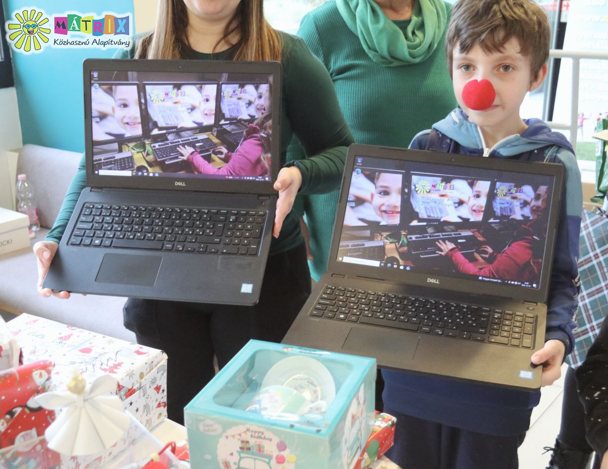 Cikkek / Számítógép Álom: bohócdoktorok a tehetséggondozásért, az esélyegyenlőségért