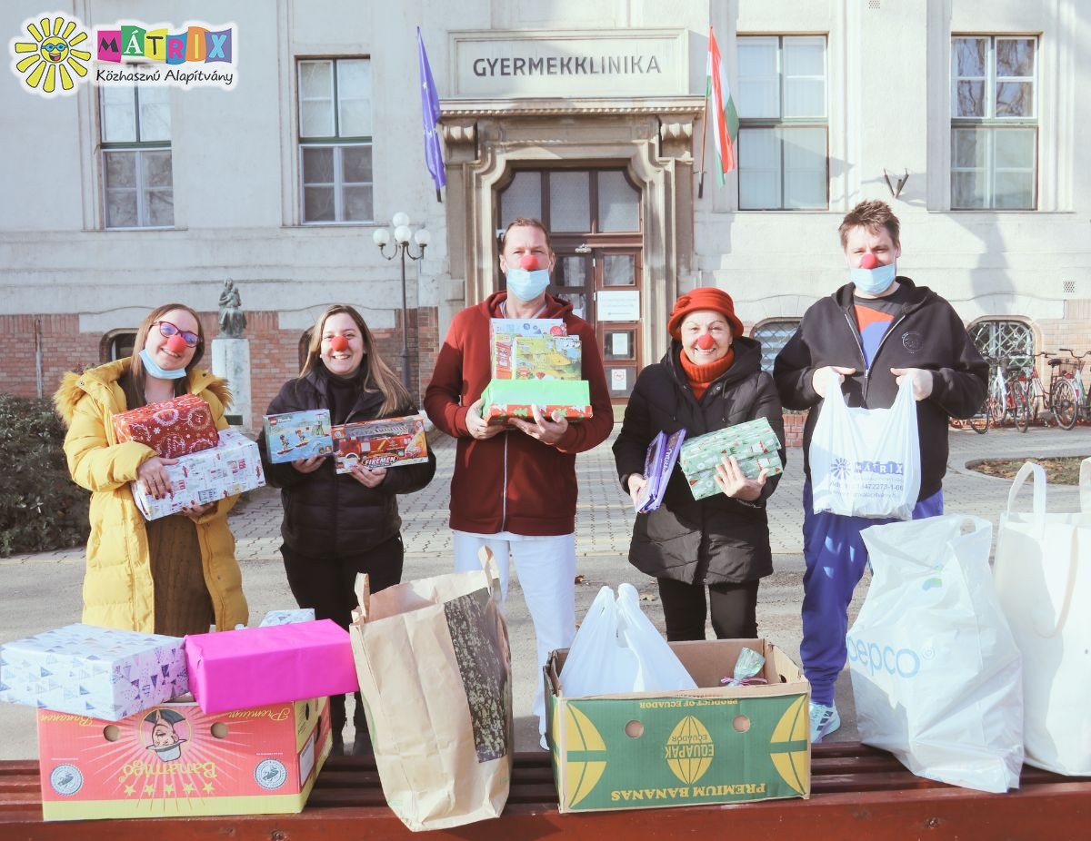 Cikkek / Bohócdoktorok - kóháztámogatás a gyermekekért