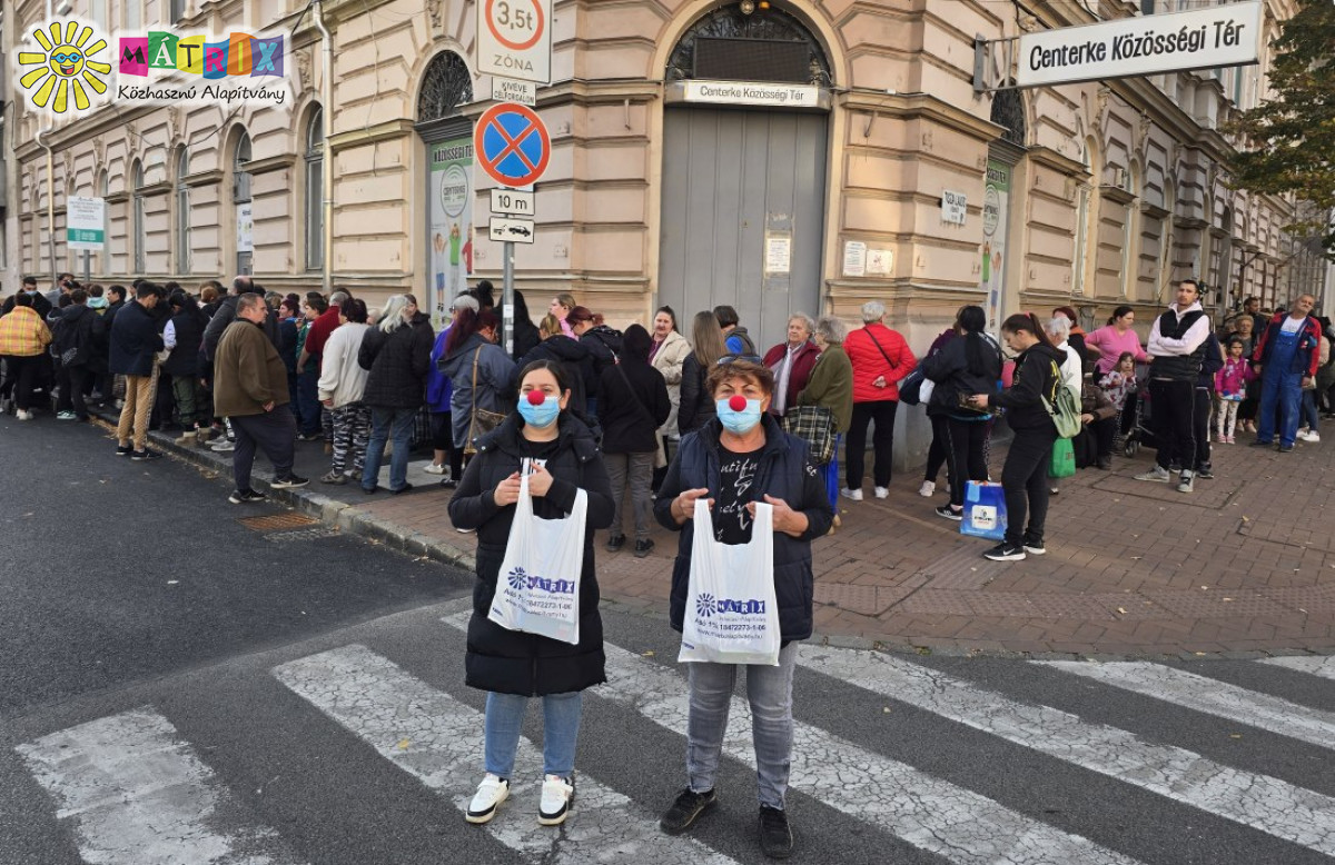 Galéria / Bohócdoktorok a családokért - támogatás